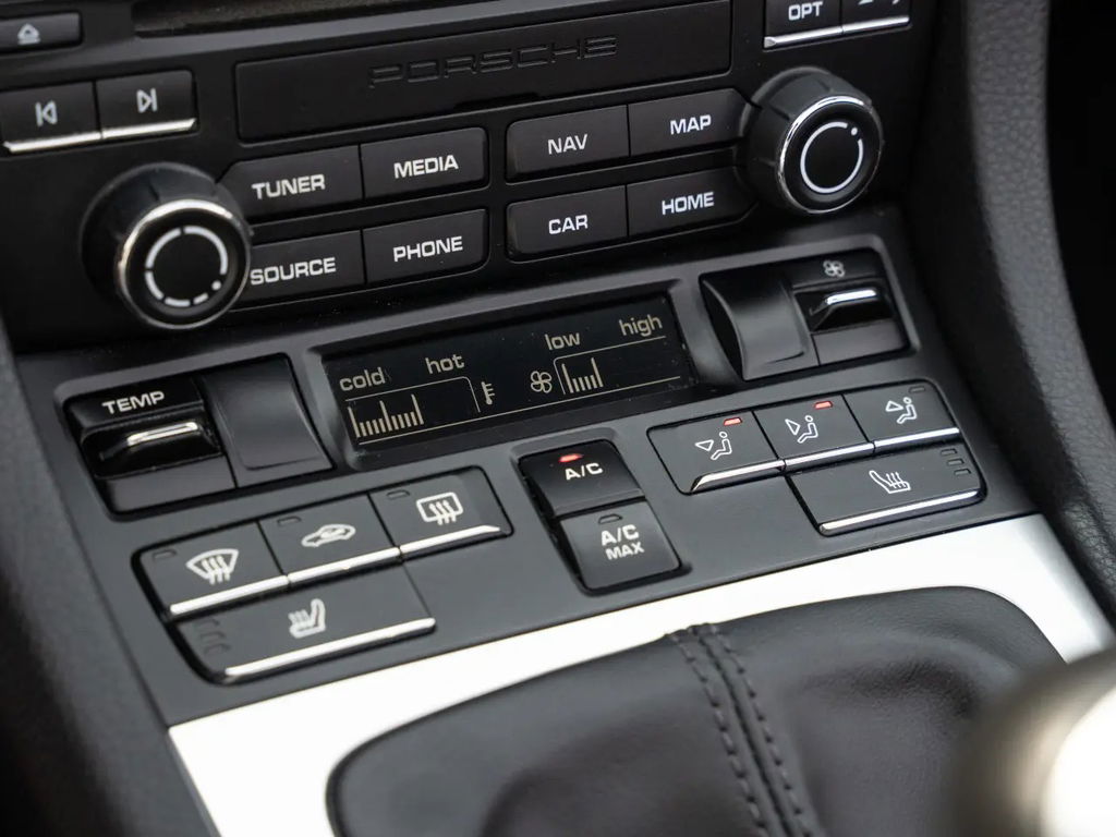 Porsche 718 Boxster