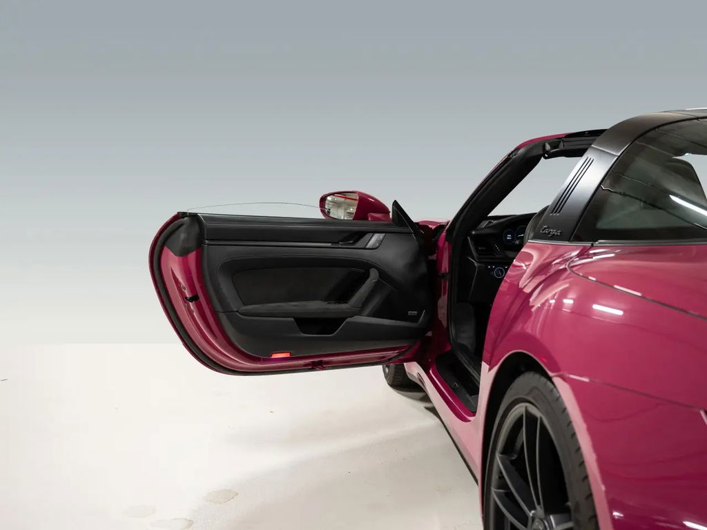 Porsche 992 Targa 4 GTS