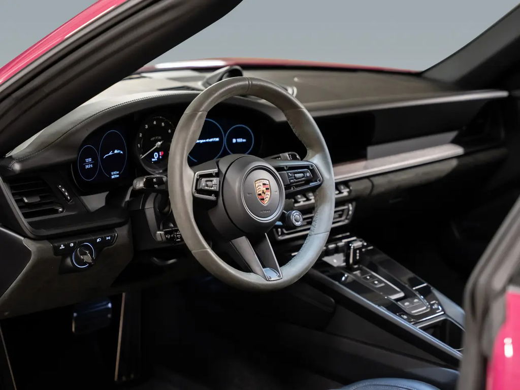 Porsche 992 Targa 4 GTS