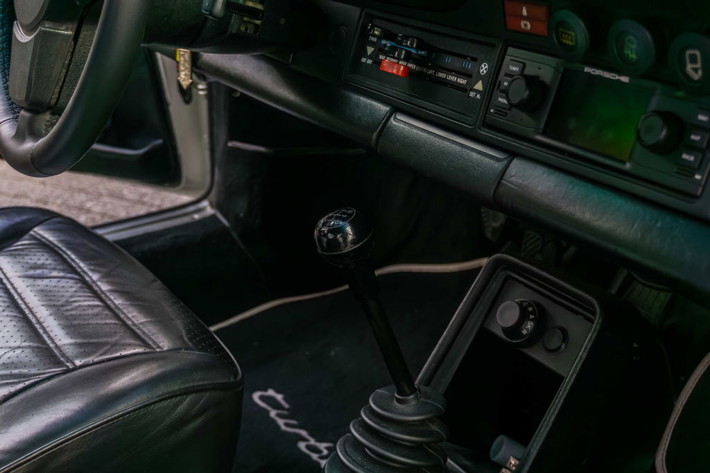 Porsche 911 Turbo 3.3