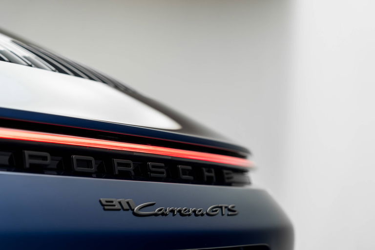 Porsche 992 Carrera GTS