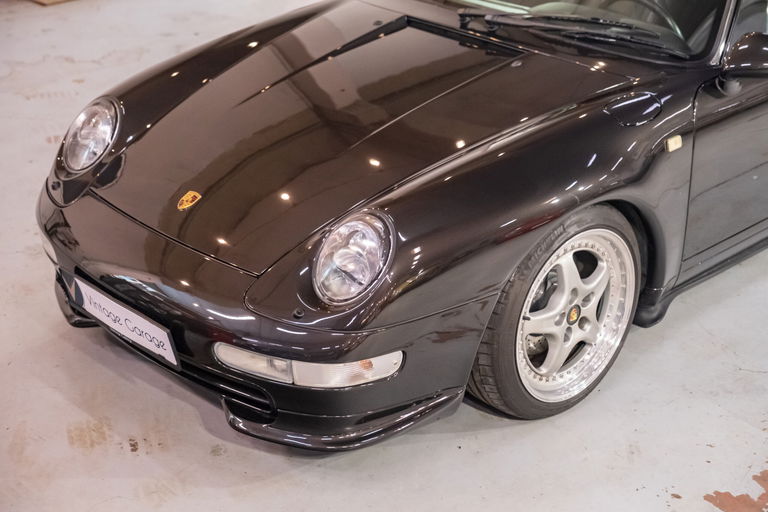 Porsche 993 Carrera 4