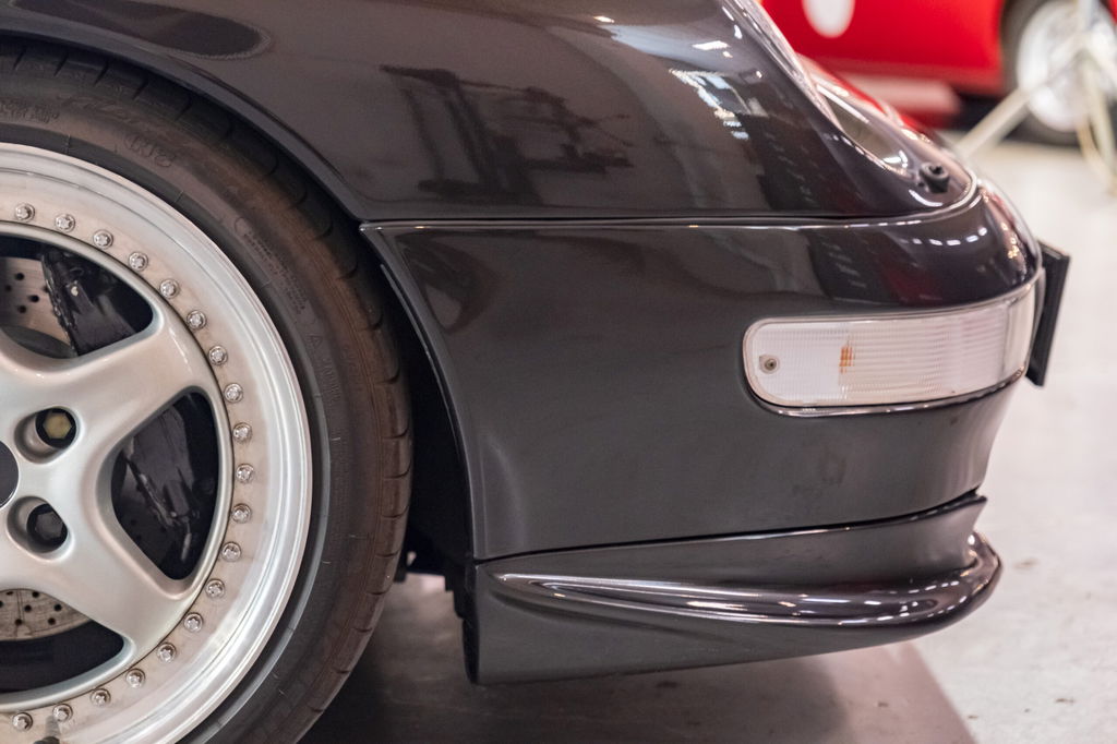 Porsche 993 Carrera 4