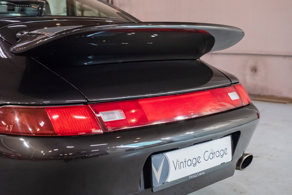 Porsche 993 Carrera 4