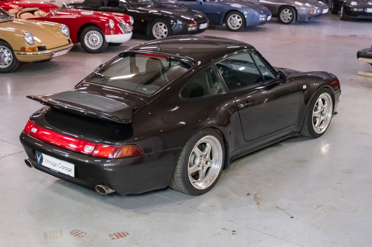 Porsche 993 Carrera 4