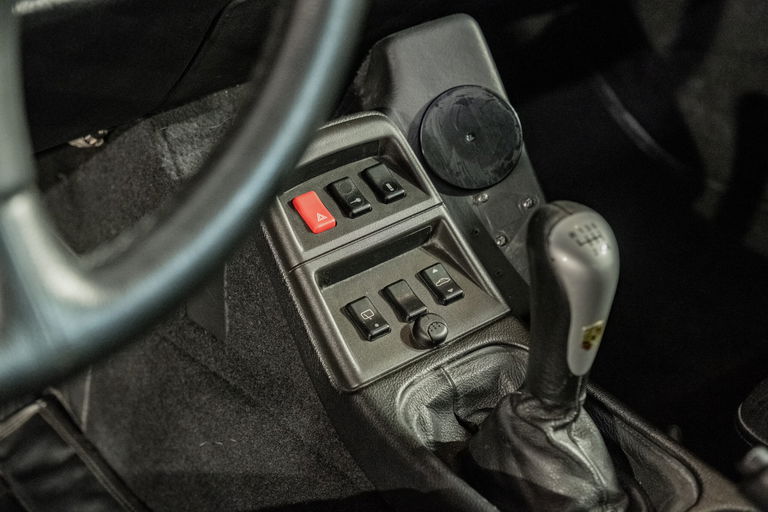 Porsche 993 Carrera 4