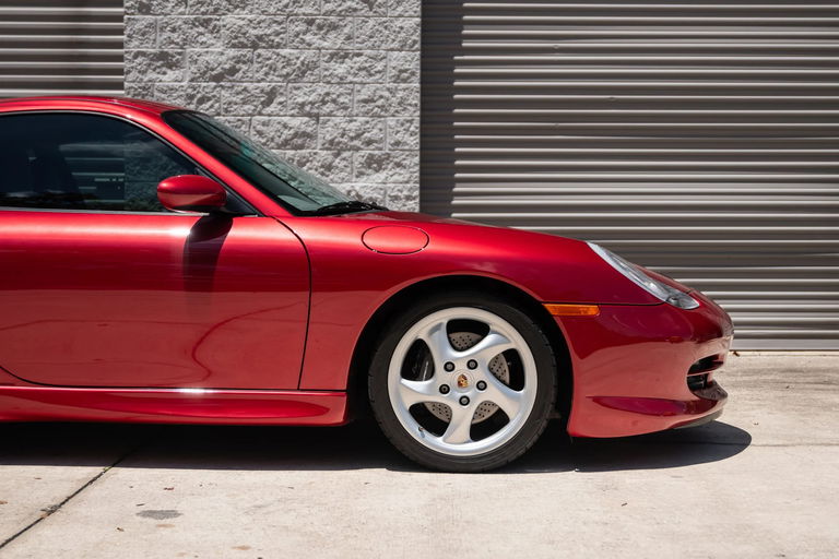 Porsche 996 Carrera