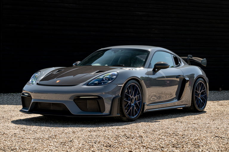 Porsche 718 Cayman GT4 RS