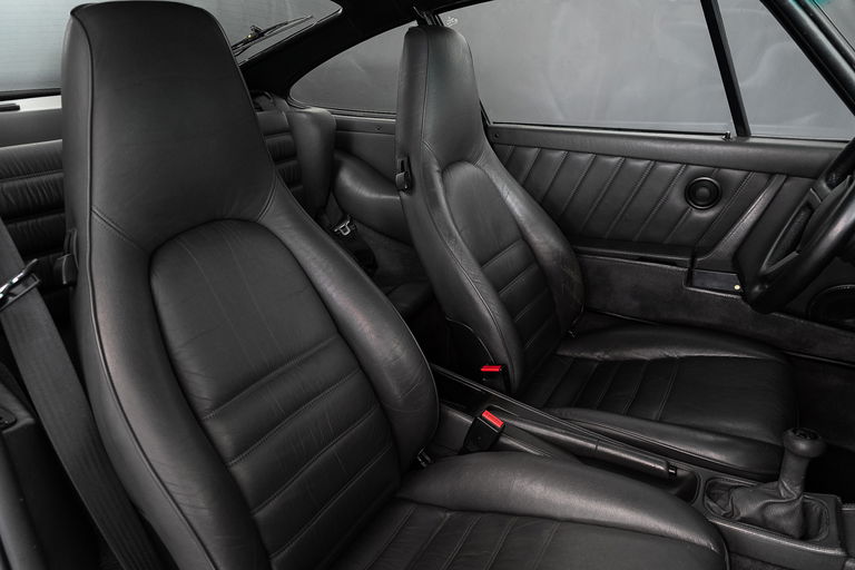 Porsche 964 Carrera 4
