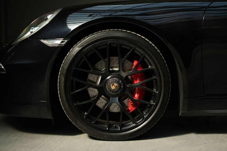 Porsche 991 Carrera GTS