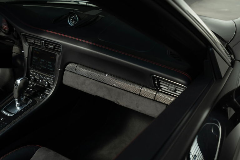 Porsche 991 Carrera GTS