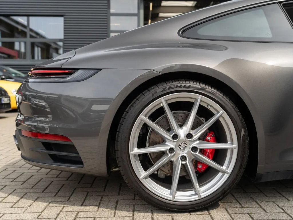 Porsche 992 Carrera S
