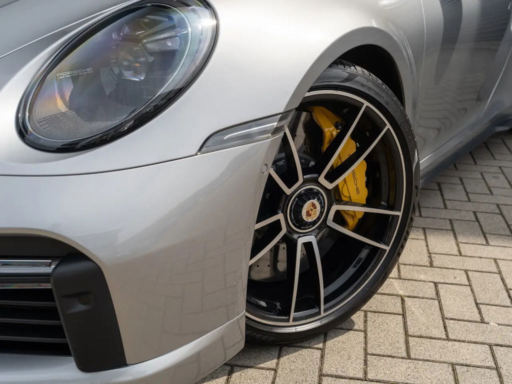 Porsche 992 Turbo S