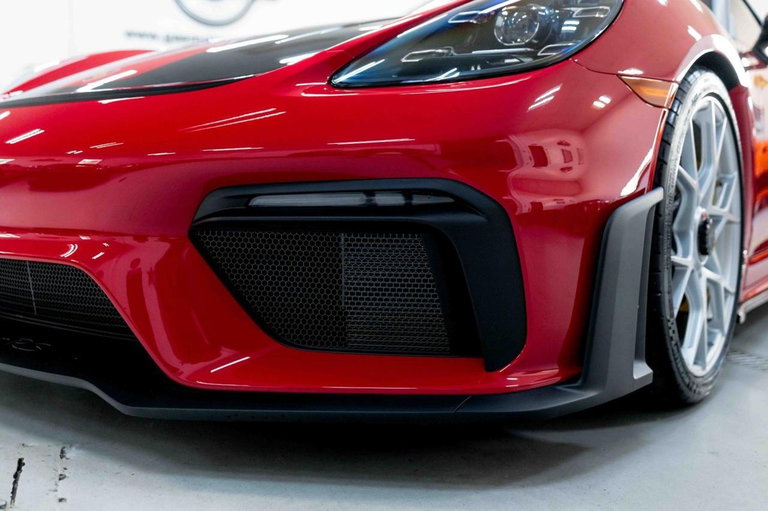 Porsche 718 Spyder RS