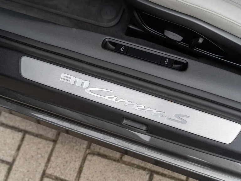 Porsche 992 Carrera S