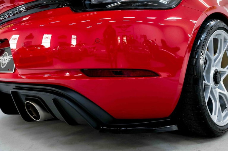 Porsche 718 Spyder RS