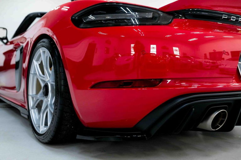 Porsche 718 Spyder RS