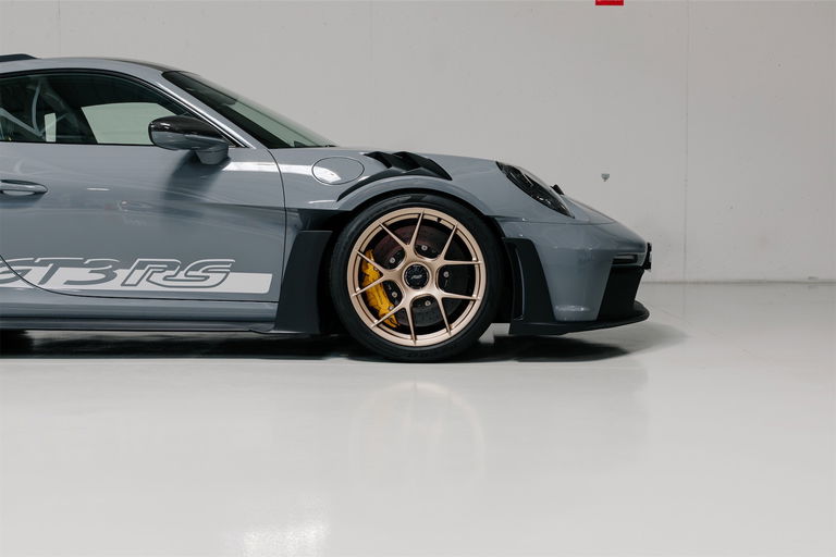 Porsche 992 GT3 RS