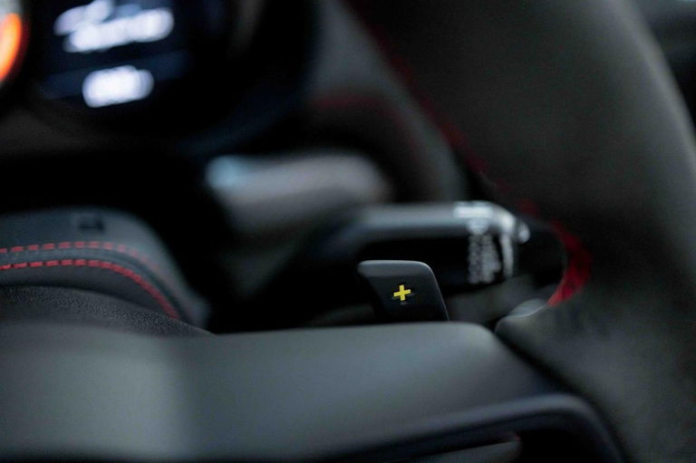 Porsche 718 Spyder RS