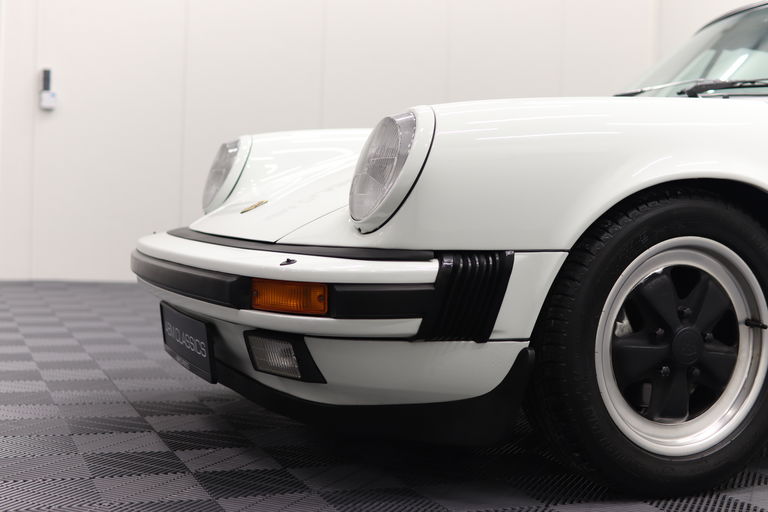 Porsche 911 SC