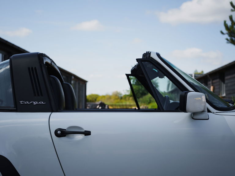 Porsche 911 Carrera 3.2 (US)