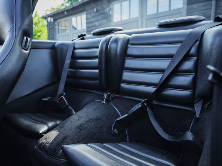 Porsche 911 Carrera 3.2 (US)