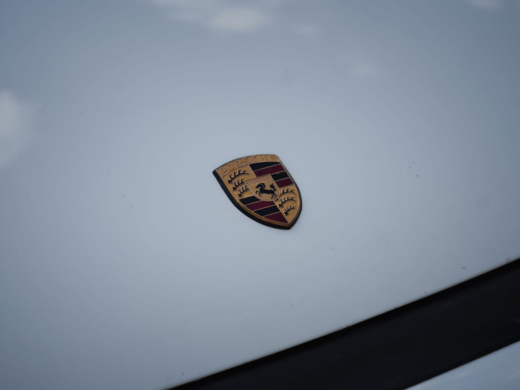 Porsche 911 Carrera 3.2 (US)