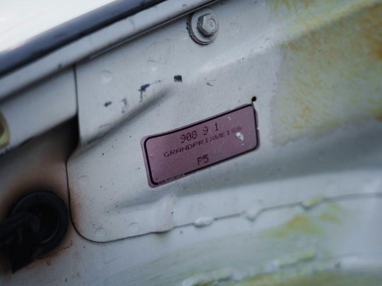 Porsche 911 Carrera 3.2 (US)