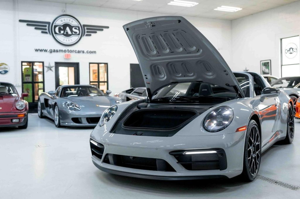 Porsche 992 Targa 4 GTS