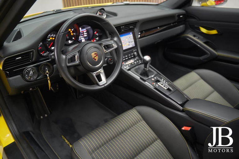 Porsche 991.2 Carrera T