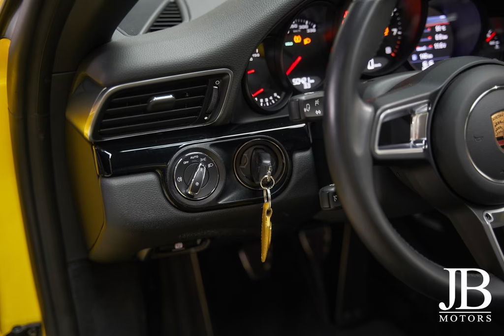 Porsche 991.2 Carrera T