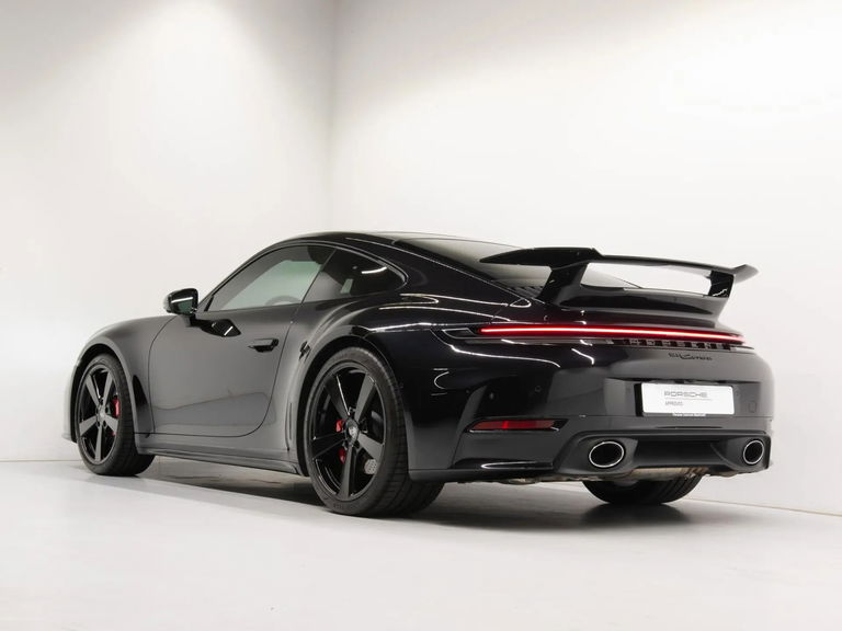 Porsche 992.2 Carrera