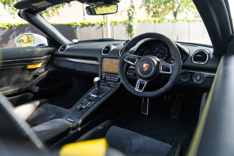 Porsche 718 Spyder
