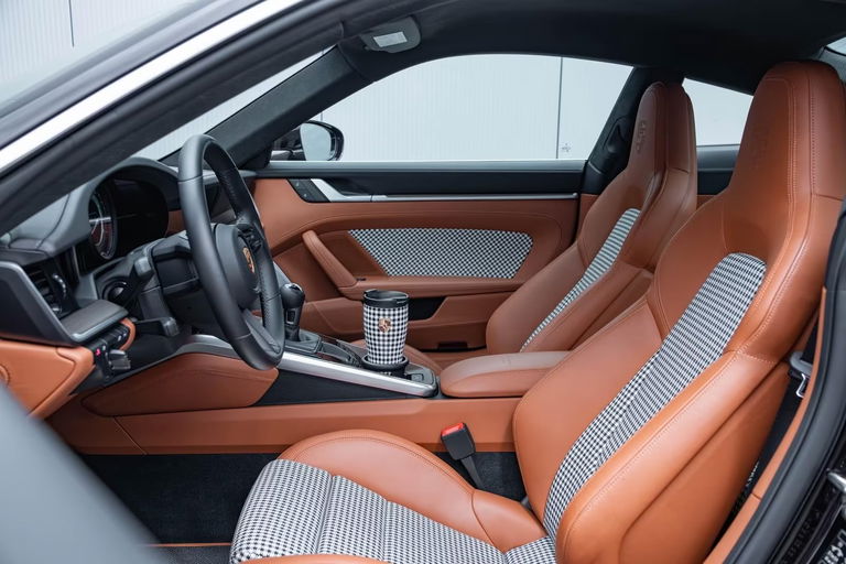 Porsche 992 Sport Classic