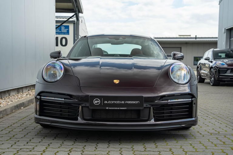 Porsche 992 Sport Classic