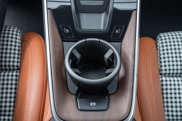 Porsche 992 Sport Classic