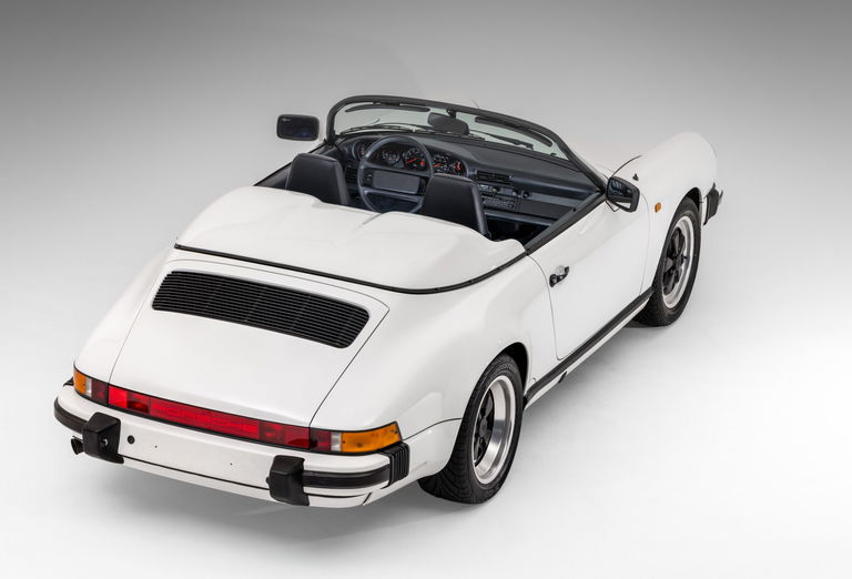 Porsche 911 Carrera 3.2 Speedster