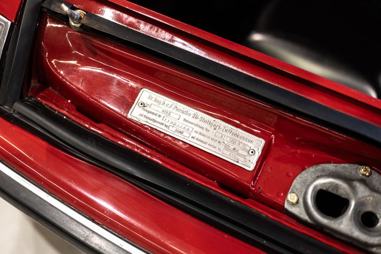 Porsche 911 S (F-Modell)