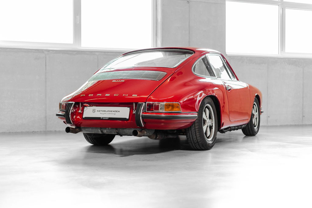 Porsche 911 S (F-Modell)