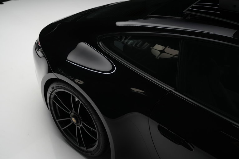 Porsche 992 Carrera 4 GTS