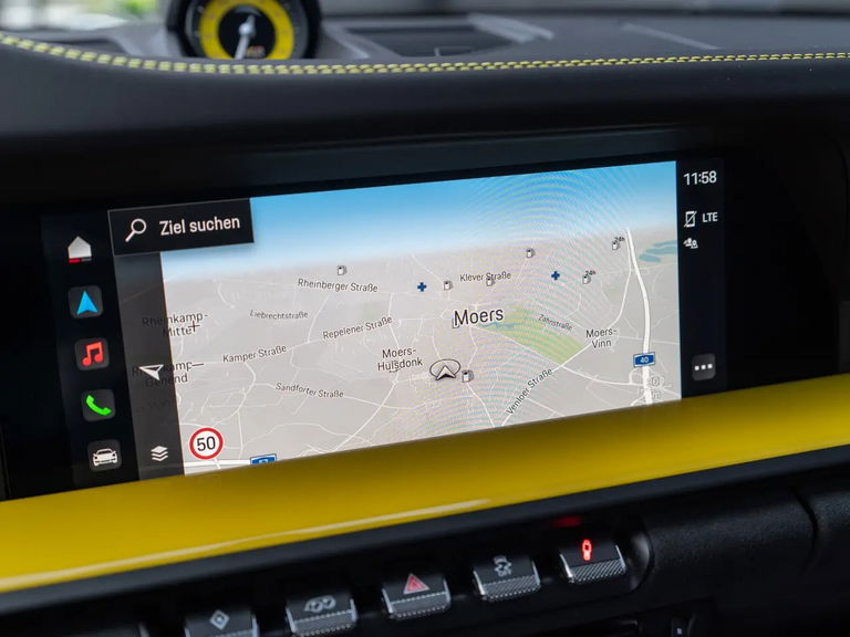 Porsche 992 Carrera GTS