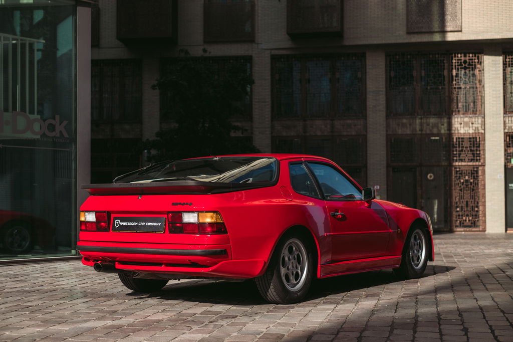 Porsche 944 Coupé
