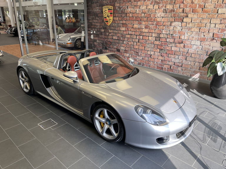 Porsche Carrera GT