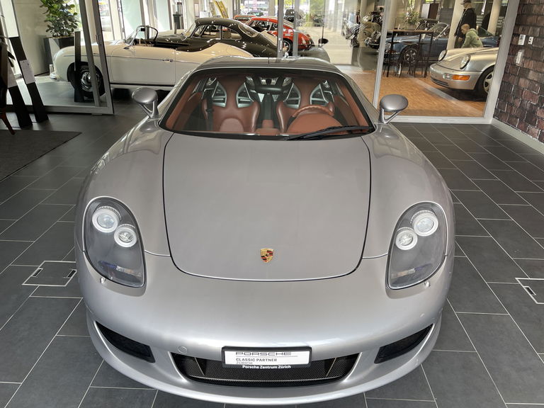 Porsche Carrera GT