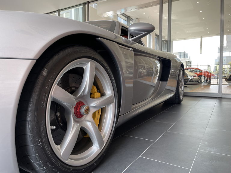Porsche Carrera GT