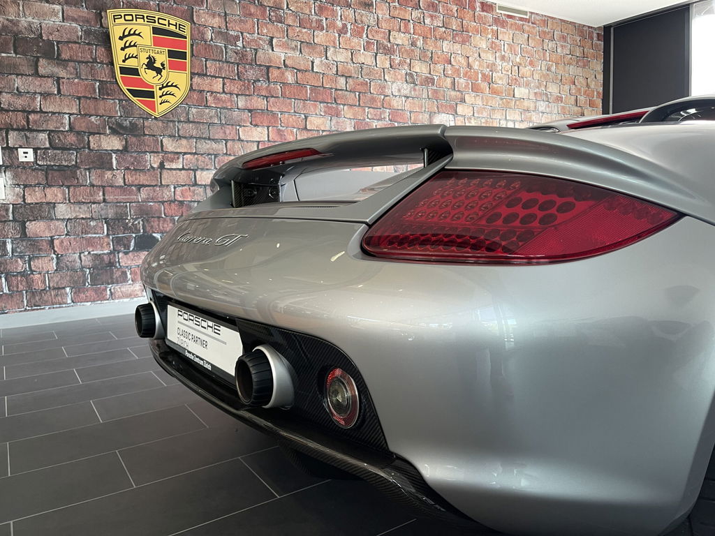 Porsche Carrera GT