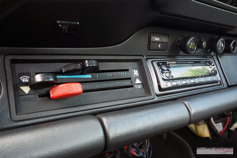 Porsche 911 Turbo 3.3 (US)