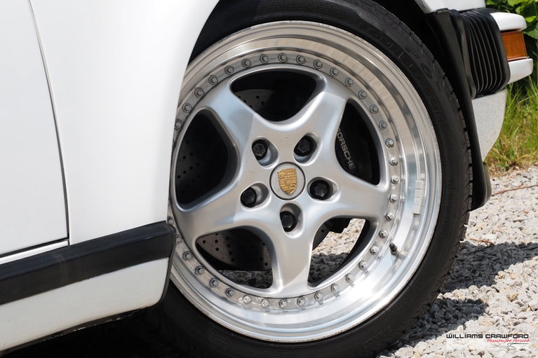 Porsche 911 Turbo 3.3 (US)