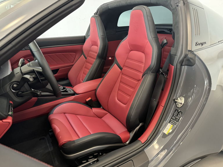 Porsche 992.2 Targa 4 GTS