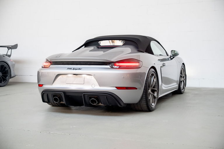 Porsche 718 Spyder